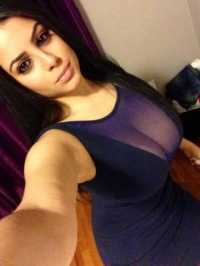 Canik Escort Bayan Profili: Etkileyici ve Deneyimli Partneriniz